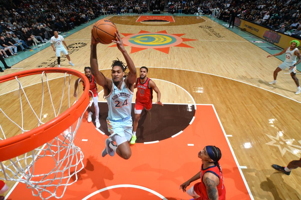 相比于肖国 相比于肖国