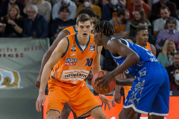 率方面略占 率方面略占